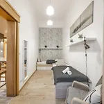 Deluxe N\' Cozy City Center 2Bedrm Suite